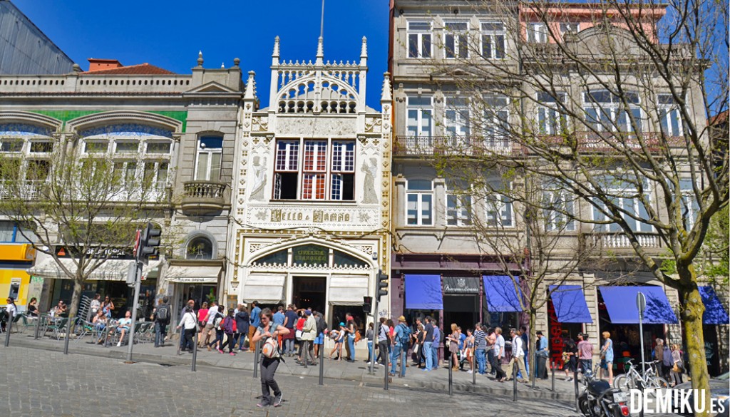 Oporto-(8)-libreria-lello-irmao