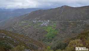 Soutipedre, aldea en Manzaneda (Ourense)