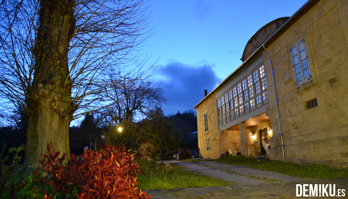 Pazo Barbeirón (A obra de Trives Ourense). Turismo rural Manzaneda