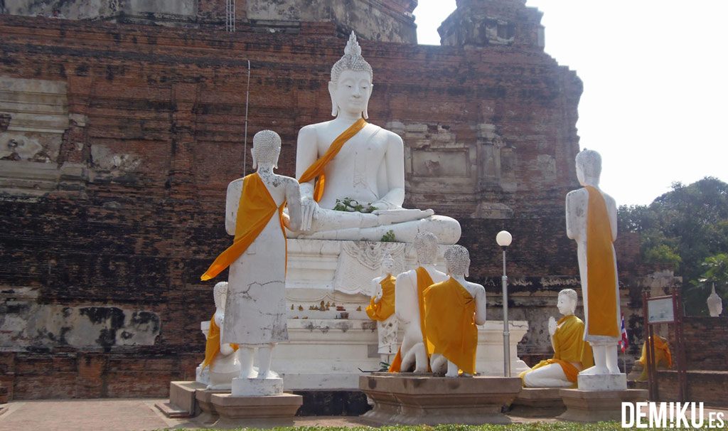 Wat Yai Chai Mongkhon