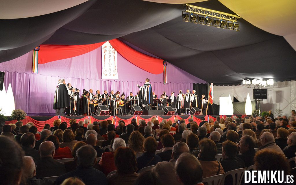 Rondalla Sonidos del Alba de Ferrol. Noche de las Pepitas Ferrol.